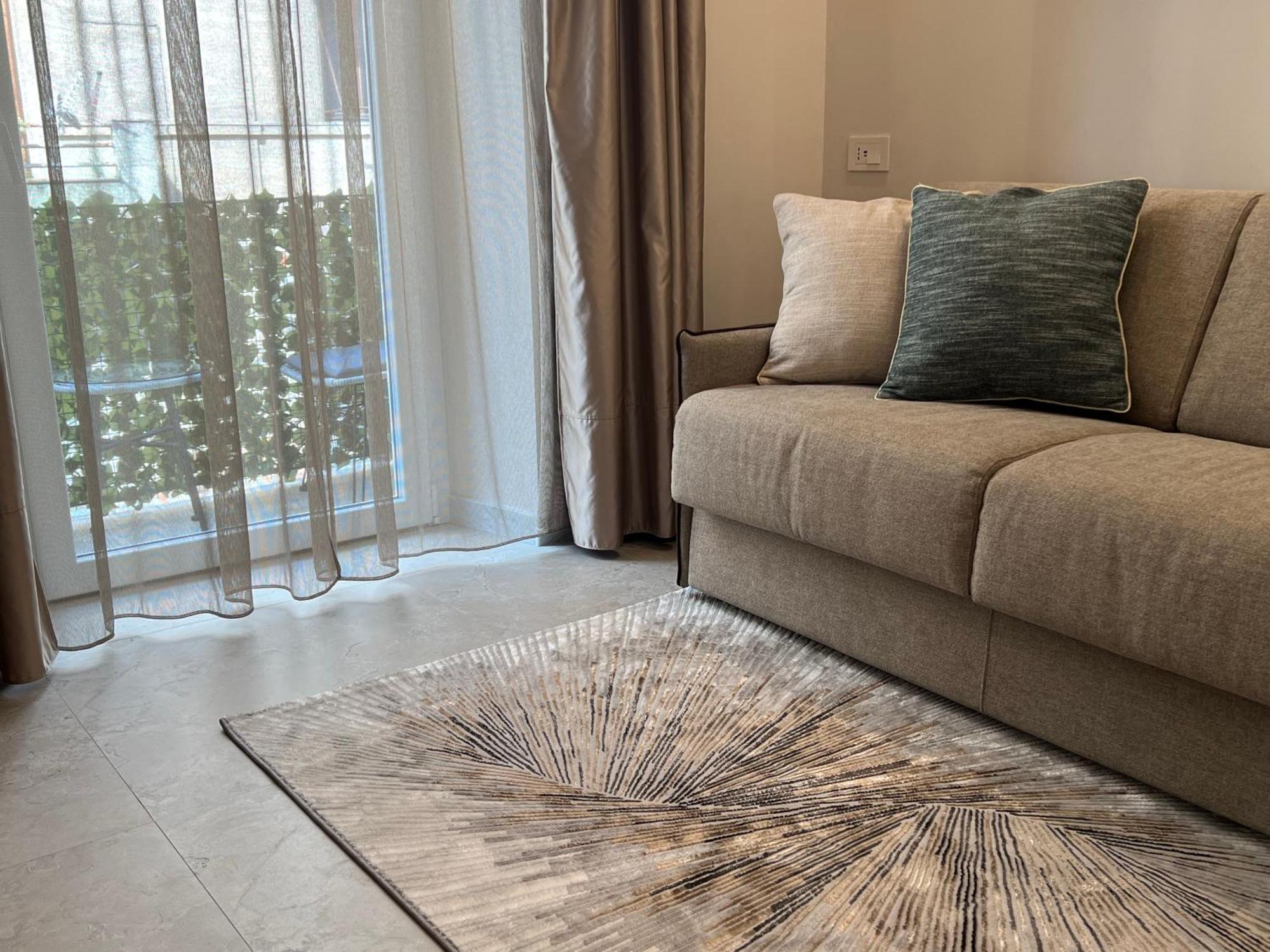Elegant Rooms Специя Экстерьер фото