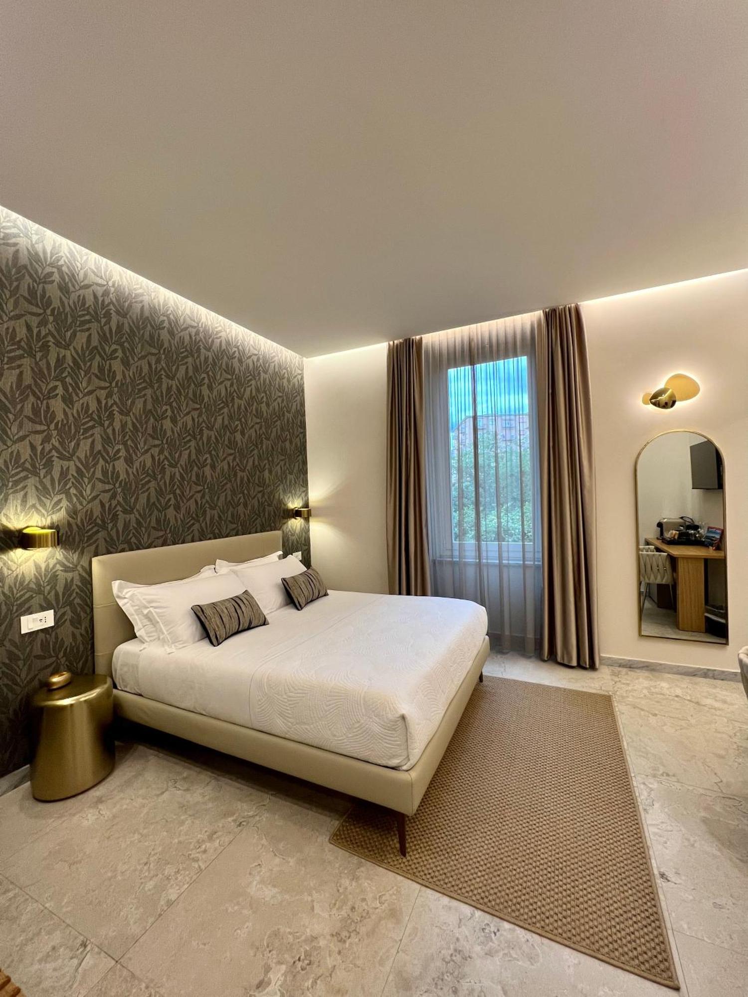 Elegant Rooms Специя Экстерьер фото